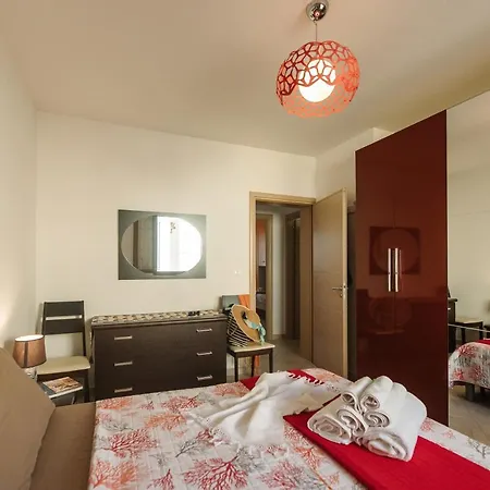 度假居 Dimora Del Sole Torre Pali